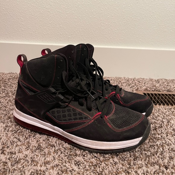 Nike Air Jordan’s - Picture 1 of 3